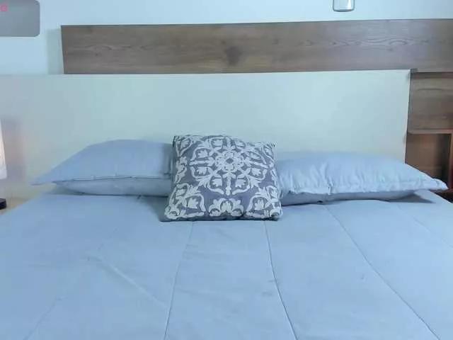 Freechat -fullmoon on BongaCams