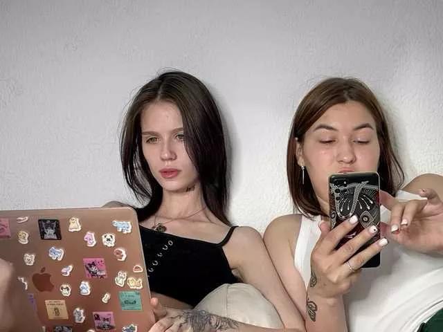 Offline 2Love-Love2 on BongaCams