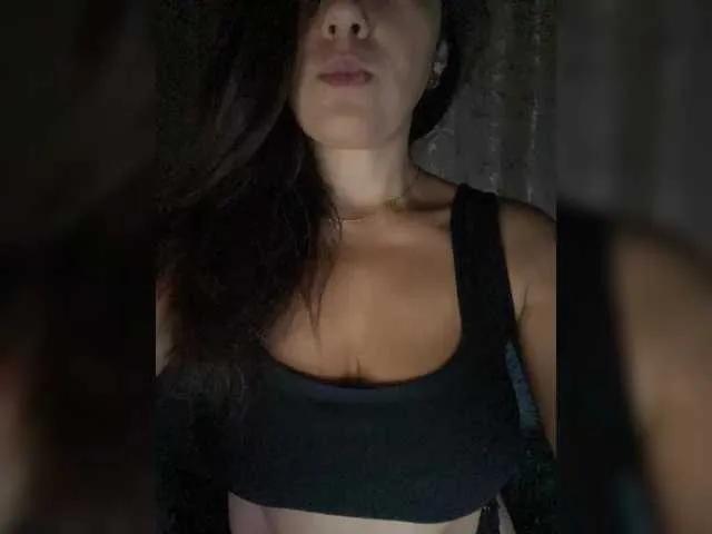 Offline addddiss on BongaCams