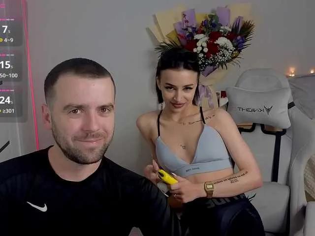 Offline AdeleLaCroix on BongaCams