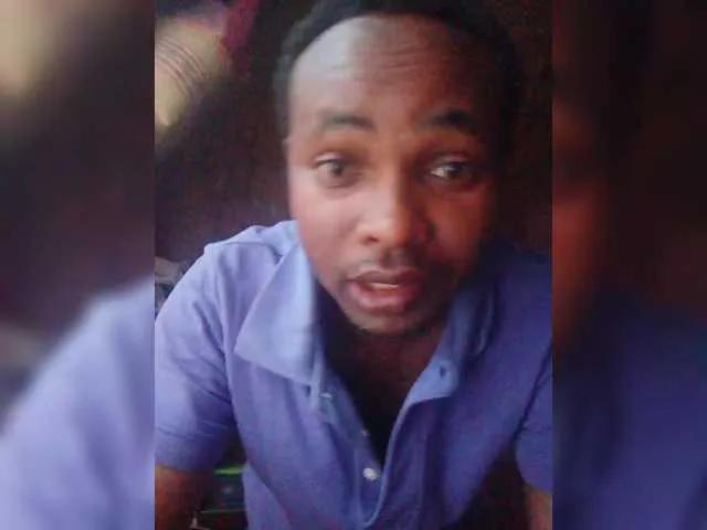 Offline Aiiina on BongaCams