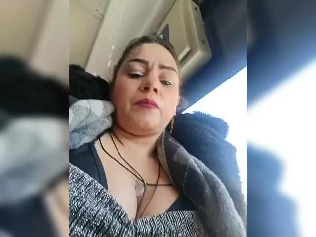 Offline AlexaBrown12 on BongaCams