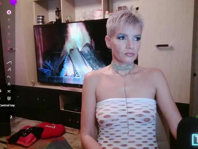 Freechat Alice69Sochi on BongaCams