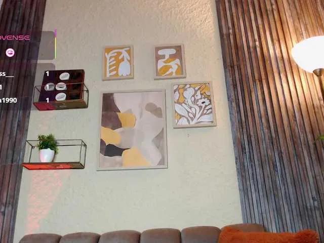 Freechat AliceBooty on BongaCams