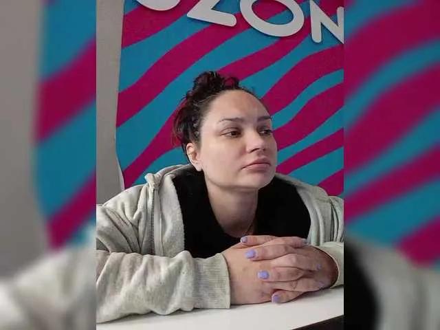 Freechat Alisa-TOP on BongaCams