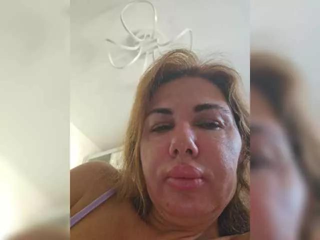 Freechat Alisasexx on BongaCams