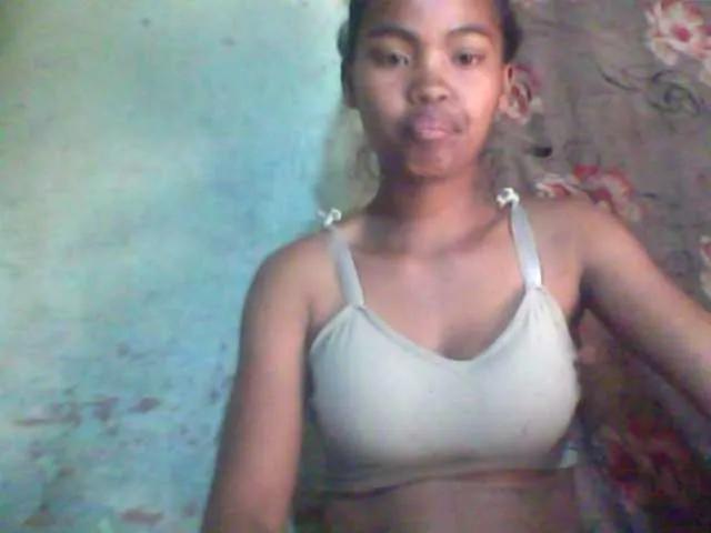 Freechat Allycha1 on BongaCams