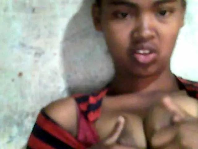 Freechat Allycha1 on BongaCams