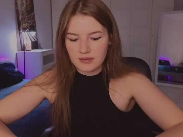 Offline Alwaysfrida on BongaCams