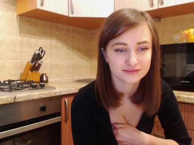 Offline alya555 on BongaCams