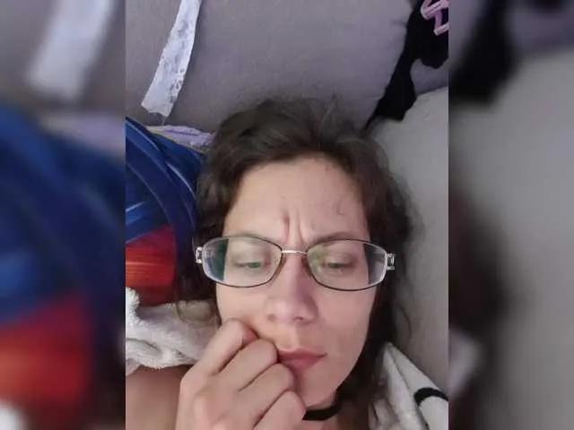 Freechat analiMilana on BongaCams