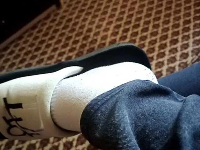 Offline Andri2917 on BongaCams