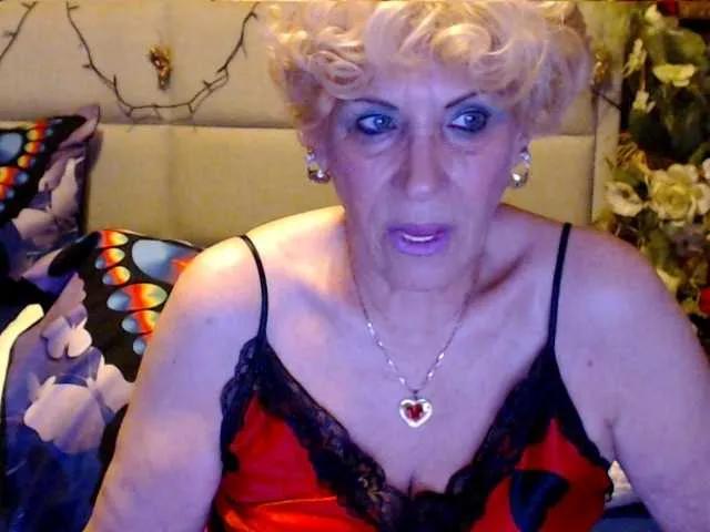Offline ANGELGRANNY on BongaCams