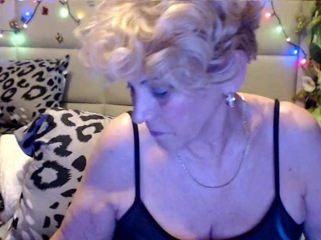 Offline ANGELGRANNY on BongaCams