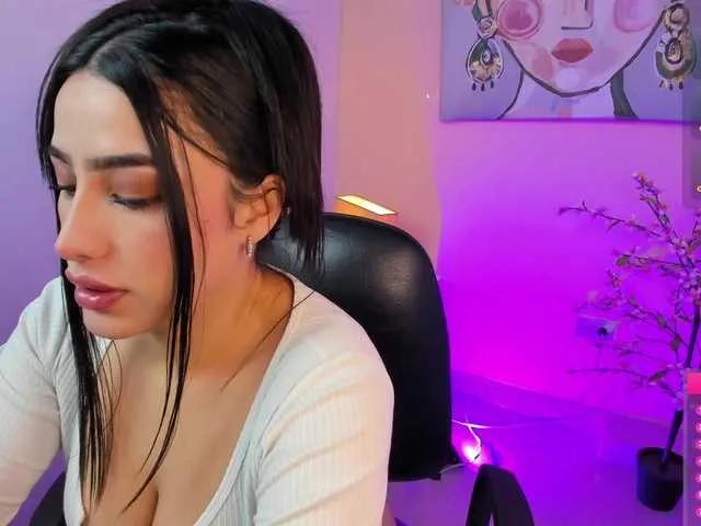 Offline Angelvicky on BongaCams