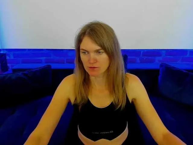 Offline Annabel-xxx on BongaCams