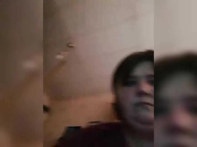 Freechat AthomeTi on BongaCams