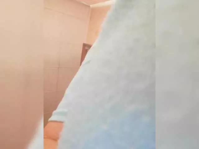 Freechat AthomeTi on BongaCams