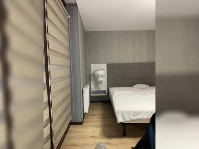 Freechat BabyDarii on BongaCams