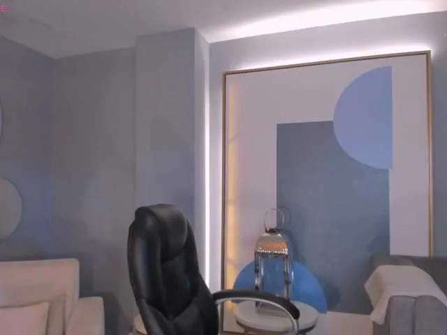 Offline BellaRose on BongaCams