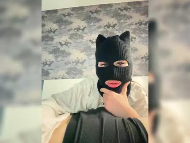 Offline Billions999 on BongaCams