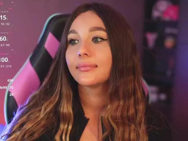 Offline BloomJuliette on BongaCams