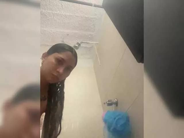 Freechat britt-grey on BongaCams