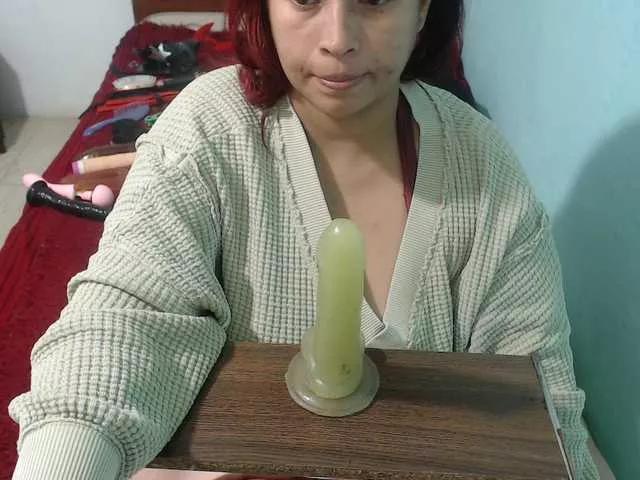 Offline CamilaSexHot on BongaCams