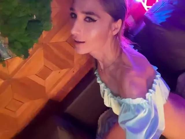 CandyBoom — cute men with dirty dreams, treating me like a little princess