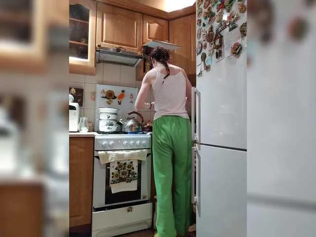 Offline caroliiine on BongaCams