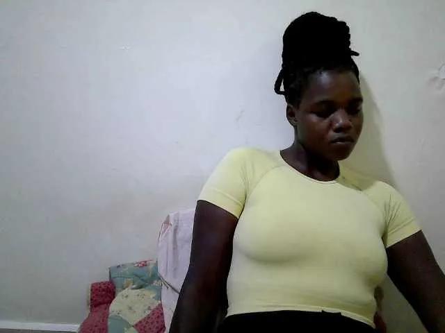 Freechat cute-heaven on BongaCams