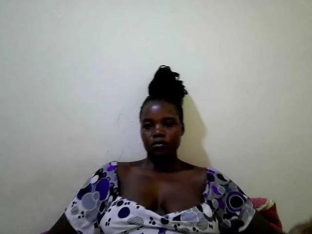 Freechat cute-heaven on BongaCams