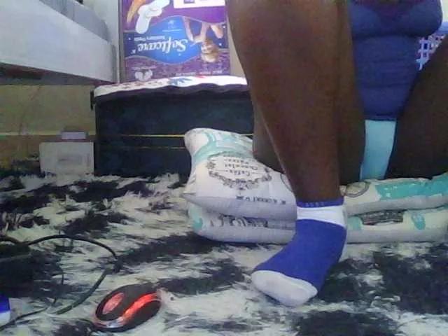 Offline Cute-vee on BongaCams