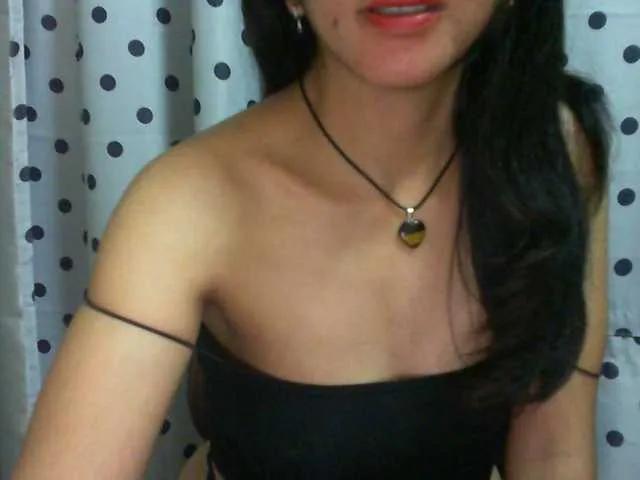 Freechat Cyah2 on BongaCams