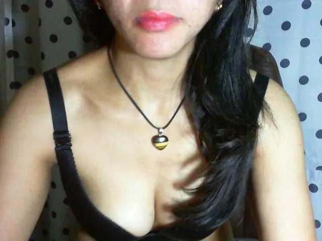 Freechat Cyah2 on BongaCams