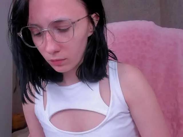 Offline Dark-Willlow on BongaCams