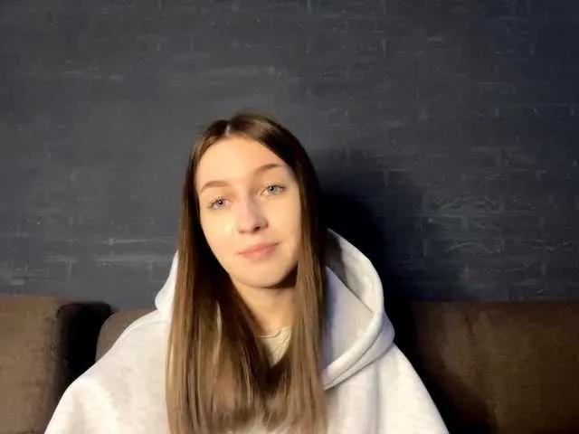 Offline DeberaWarsham on BongaCams