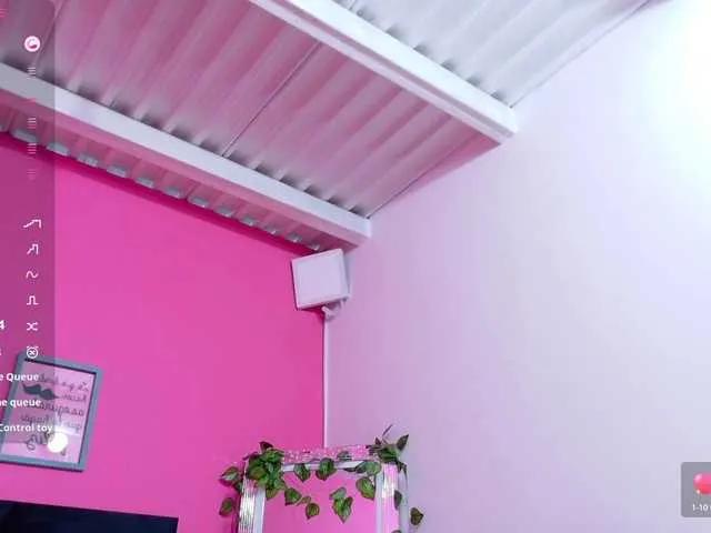 Offline DirtyLittleSlut on BongaCams