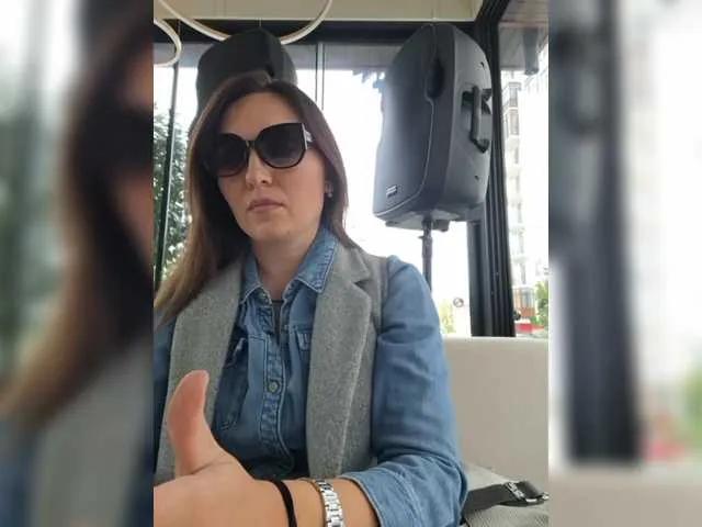 Offline DIVORA on BongaCams