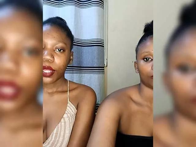 Freechat Ebbonyrakael on BongaCams