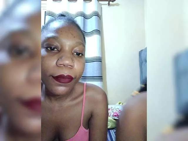 Freechat Ebbonyrakael on BongaCams