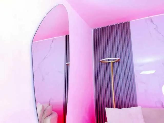 Offline ebonydreams01 on BongaCams