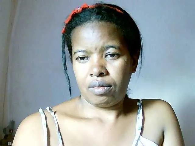 Offline Edwiga on BongaCams