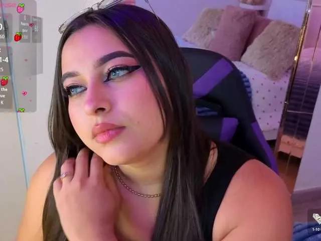 BongaCams EinnyMure is Freechat EinnyMure — What attracts me to a man is the way he expresses himself to me, I like that they are very flirtatious and hot, the erotic talks and that he touches my body strongly!