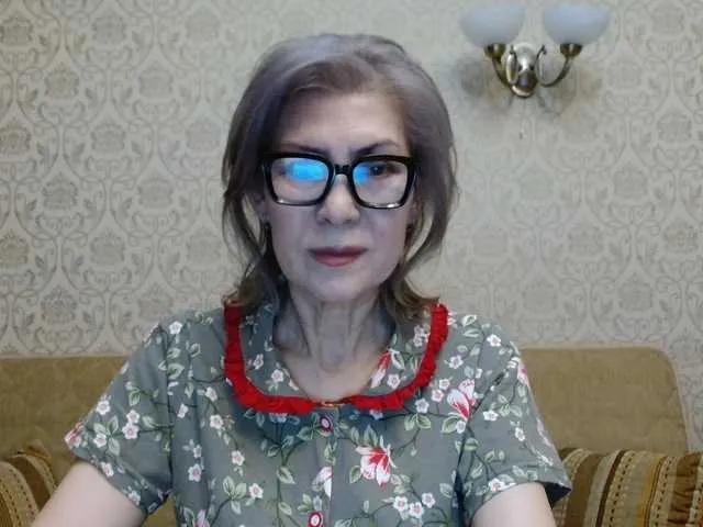 Offline Elegant00Lady on BongaCams