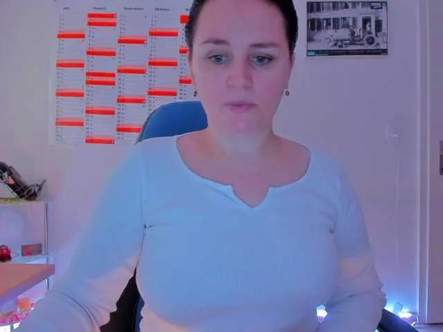 Freechat Elieen2 on BongaCams