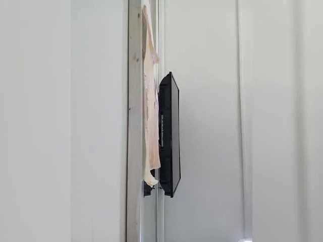 Offline ElizHarper on BongaCams