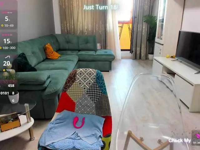 Freechat EveeEvian on BongaCams