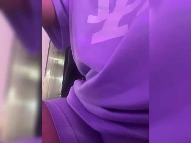 Offline Evellyyn on BongaCams