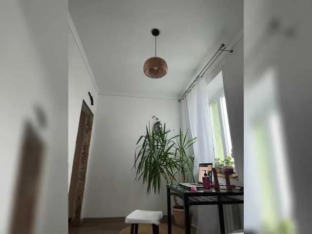 Freechat Evelonelfi on BongaCams